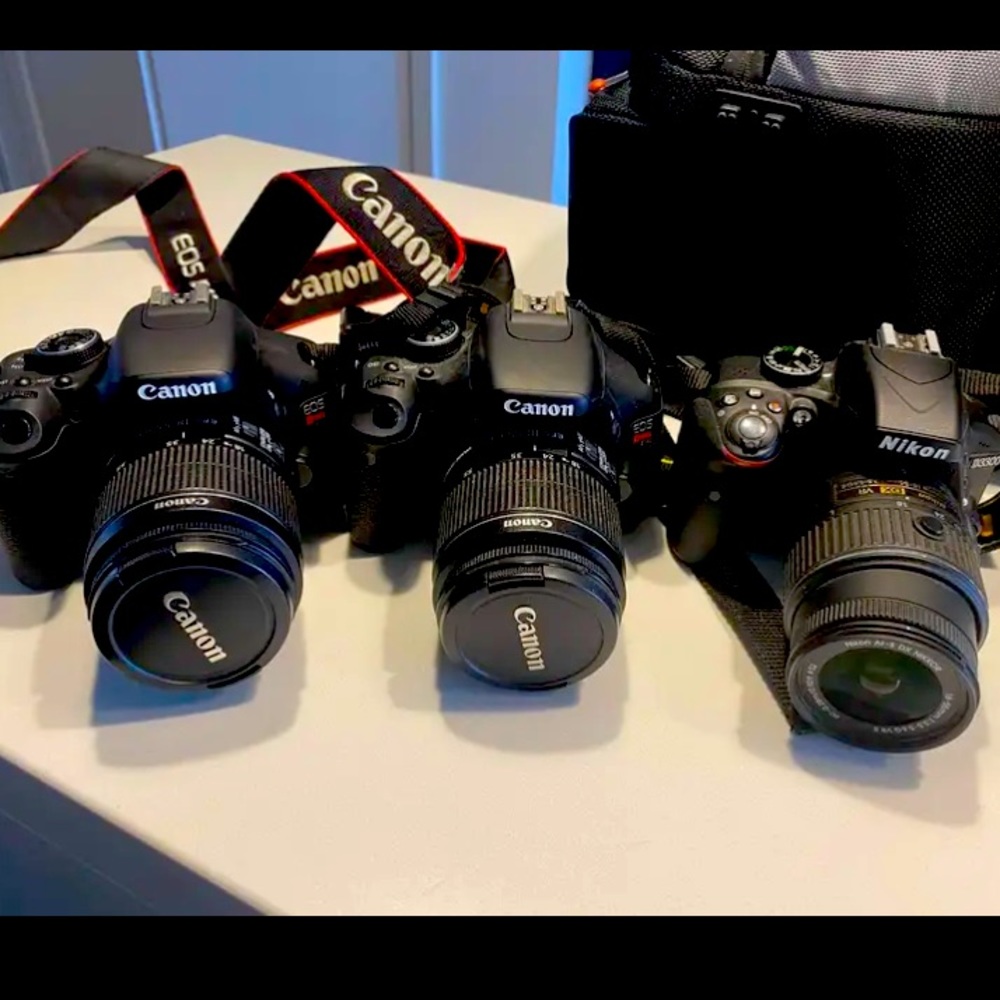 Variety of Cameras- excellent condition- camera bag included
